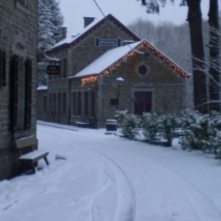 Maison Regal * Purnode