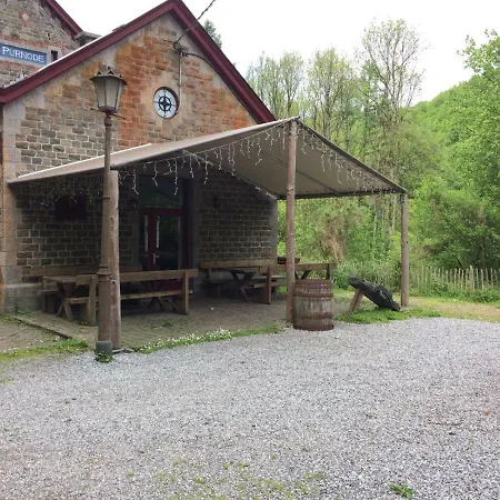 Maison Regal 펜션 Purnode